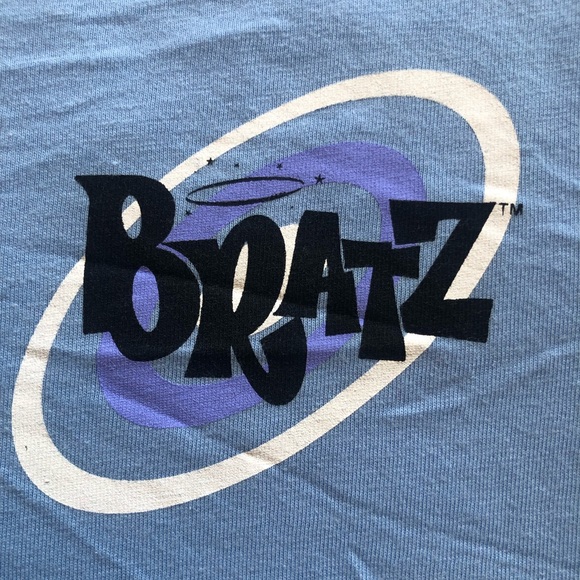 BRATZ Women’s Juniors Size M Blue Cropped Graphic T-Shirt Short Sleeves Top Tee - Picture 13 of 16